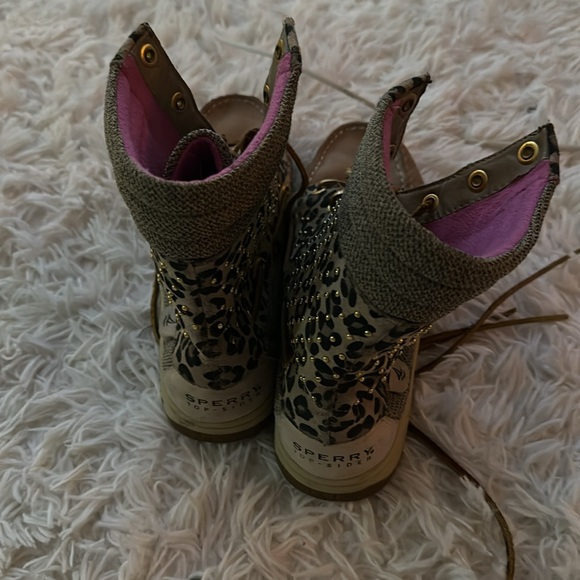 Cheetah Sperry Boots - Picture 3 of 3